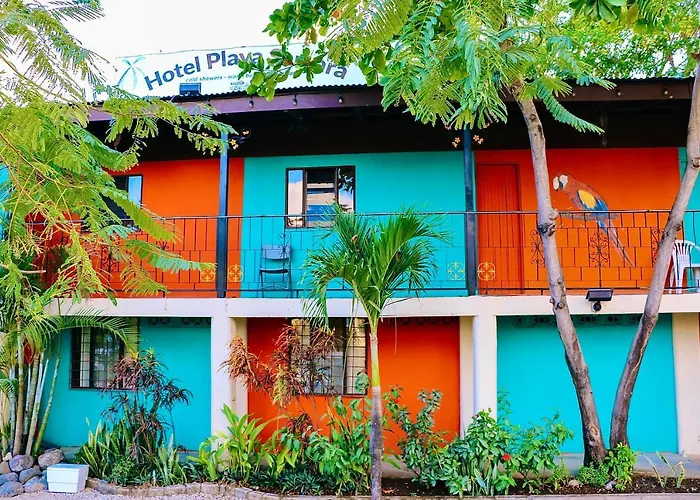Blue Iguana 3*
