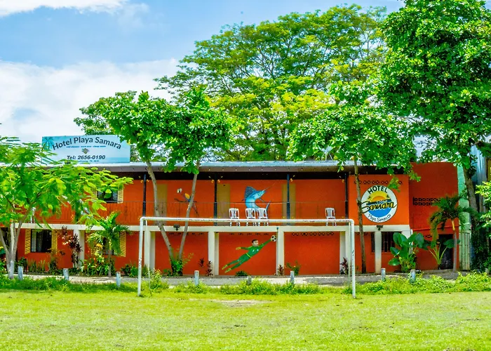 Hotel Blue Iguana 3*