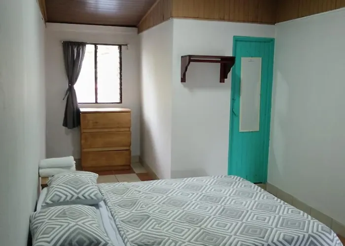 Hotel Blue Iguana Samara